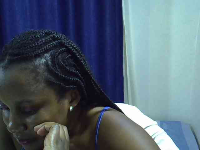 Sexyevonne webcam
