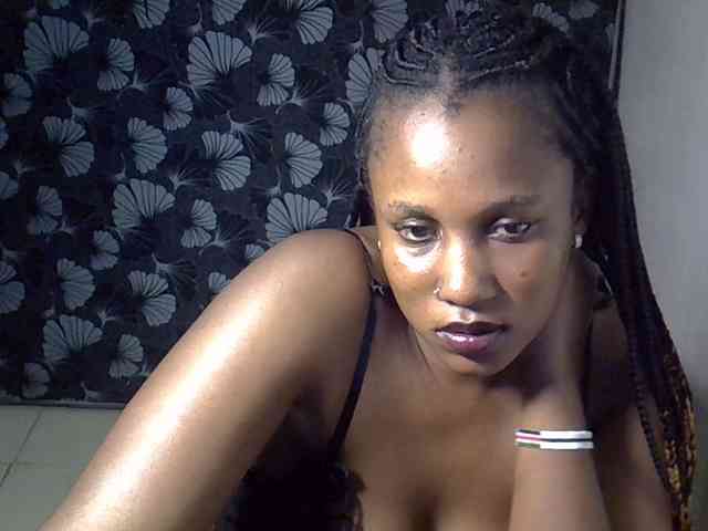 Sexyevonne webcam