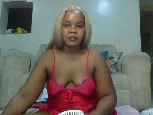 SweetAmy2 webcam