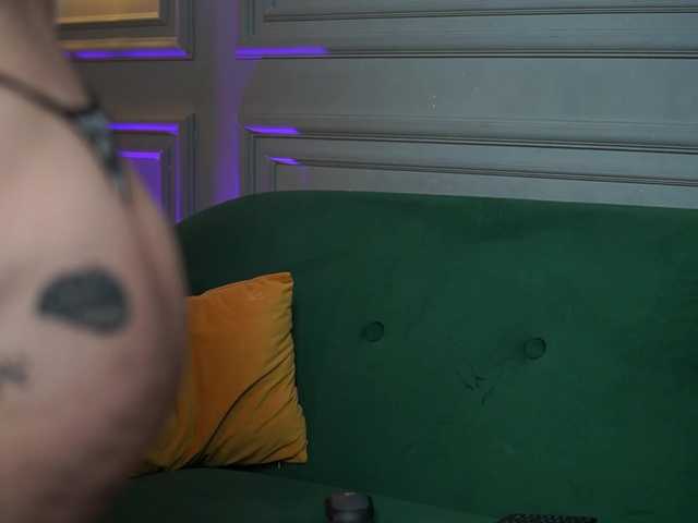 AriaPlay live cam on BongaCams