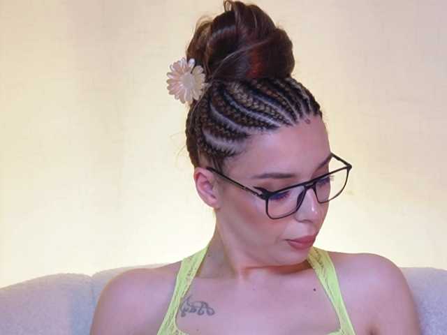AriaPlay live cam on BongaCams