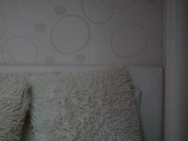 AriaPlay's BongaCams show and profile