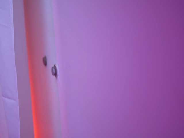 AriaPlay's BongaCams show and profile