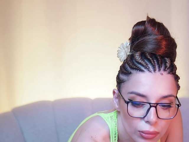 AriaPlay live cam on BongaCams