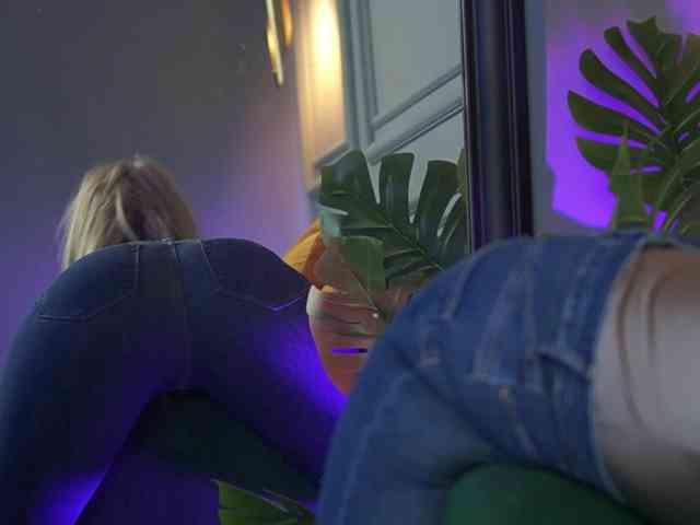 AriaPlay webcam