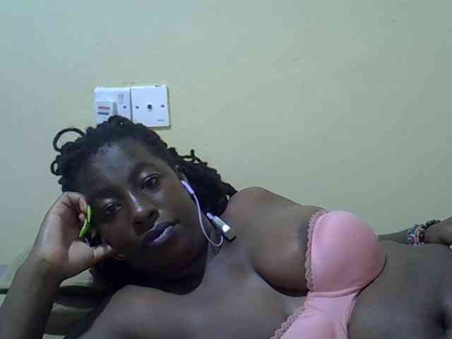 Curvycrush1 webcam