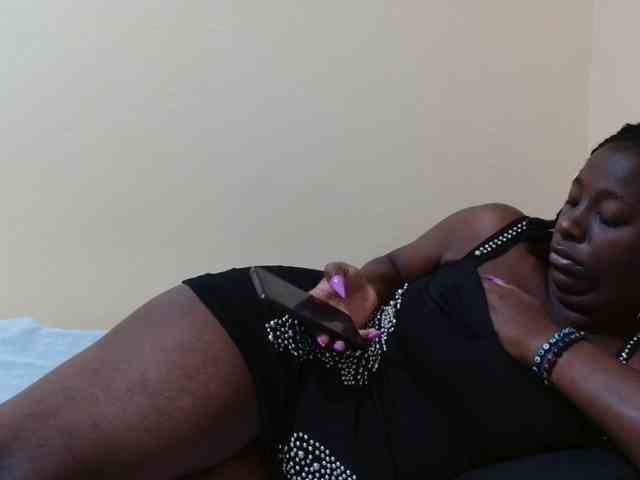 Curvycrush1 webcam