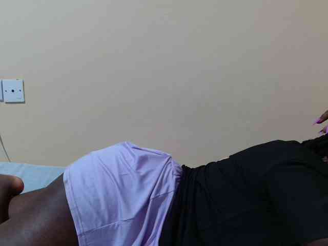 Curvycrush1 webcam