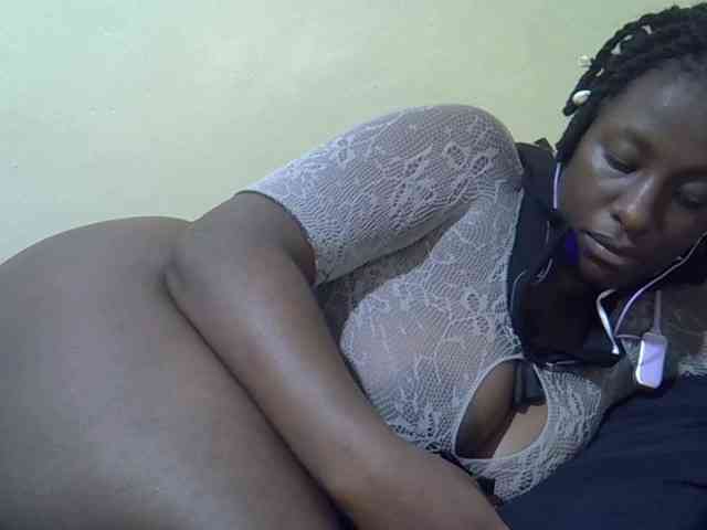 Curvycrush1 webcam
