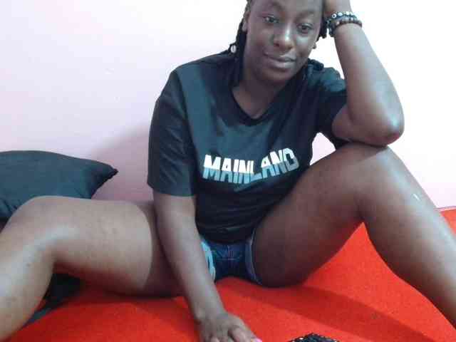 Curvycrush1 webcam