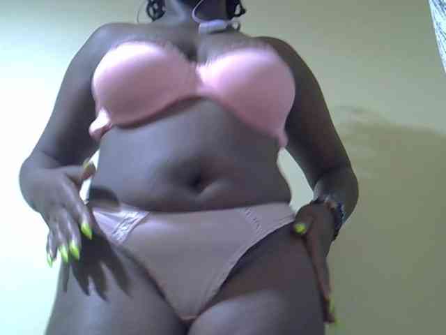 Curvycrush1 webcam