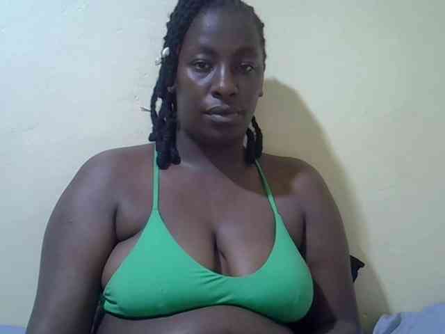 Curvycrush1 webcam