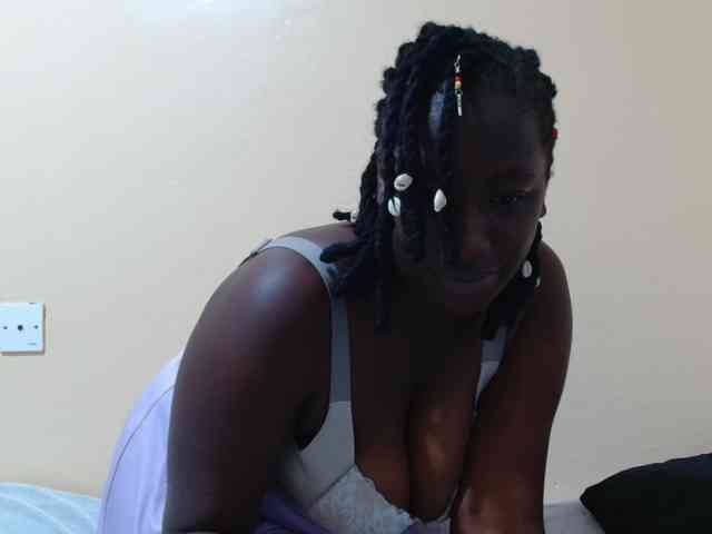 Curvycrush1 webcam