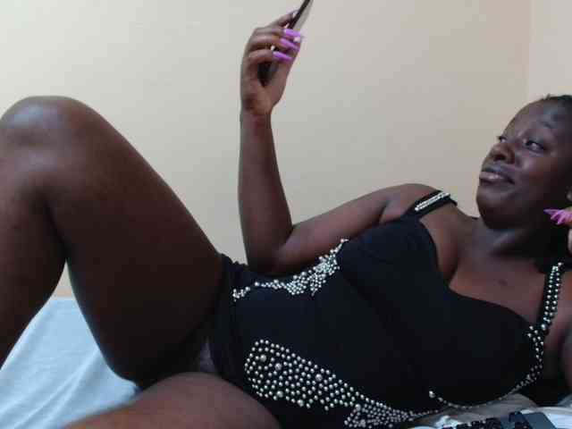 Curvycrush1 webcam