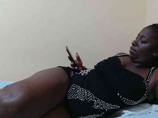 Curvycrush1 webcam