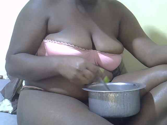 Curvycrush1 webcam