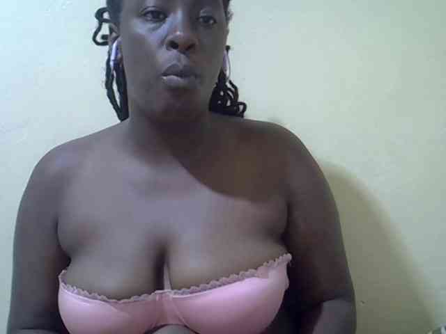 Curvycrush1 webcam