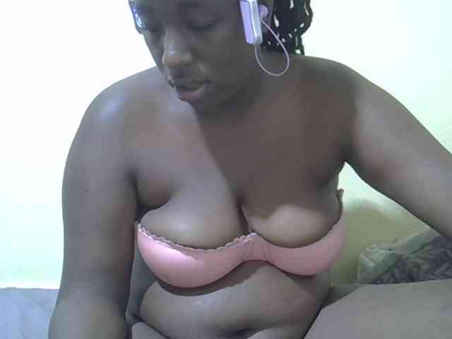 Curvycrush1 webcam