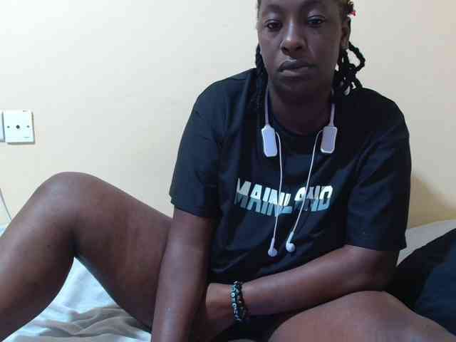 Curvycrush1 webcam