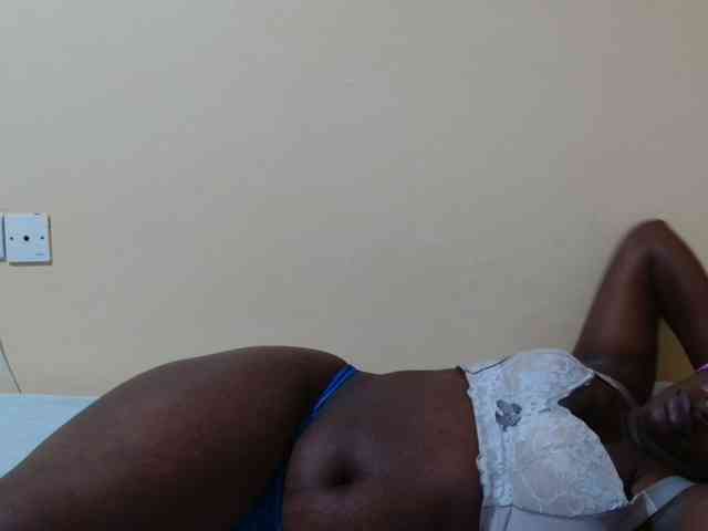 Curvycrush1 webcam