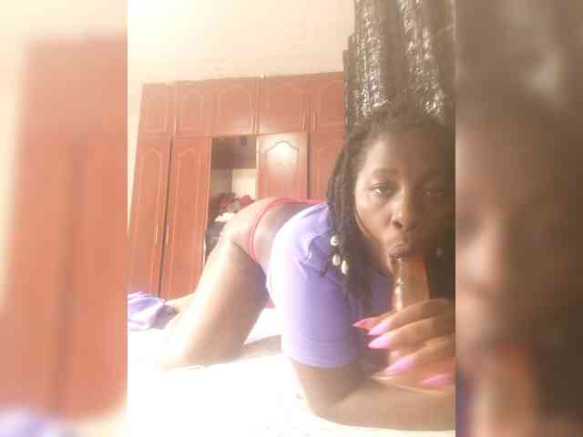 Curvycrush1 webcam