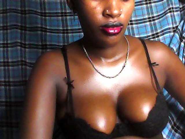 Sexyfantacy live cam on BongaCams