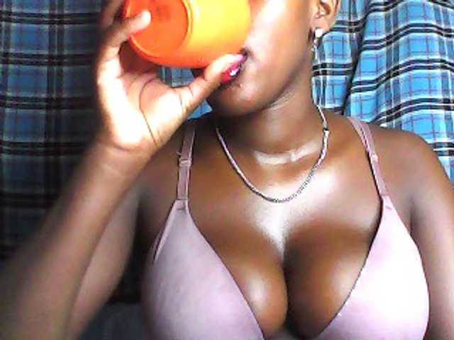 Sexyfantacy live cam on BongaCams