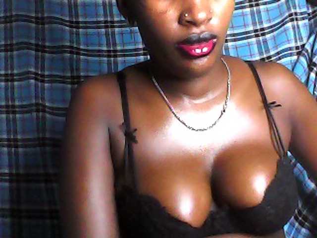 Sexyfantacy live cam on BongaCams
