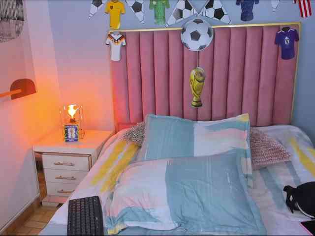 ButterflyDoll webcam