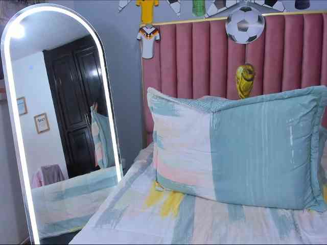 ButterflyDoll webcam