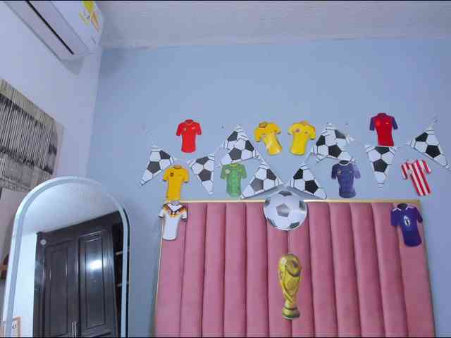 ButterflyDoll webcam
