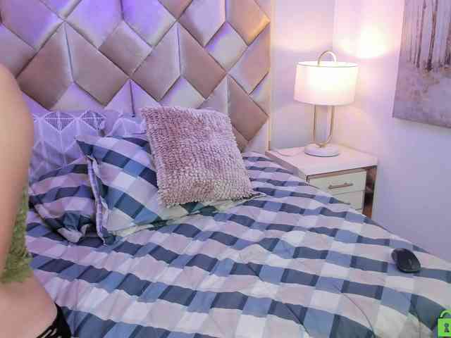 ButterflyDoll webcam