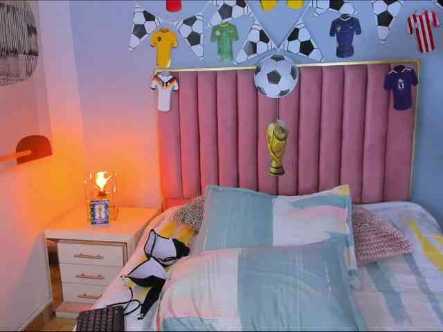 ButterflyDoll webcam