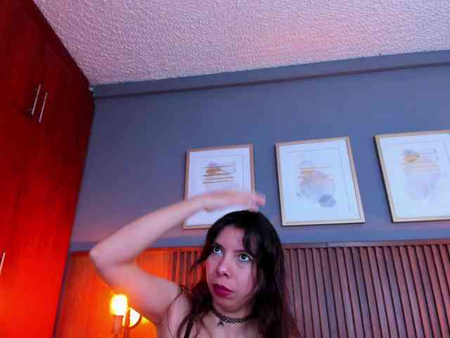 ButterflyDoll webcam