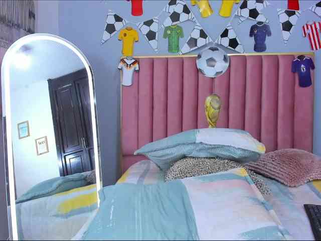 ButterflyDoll webcam