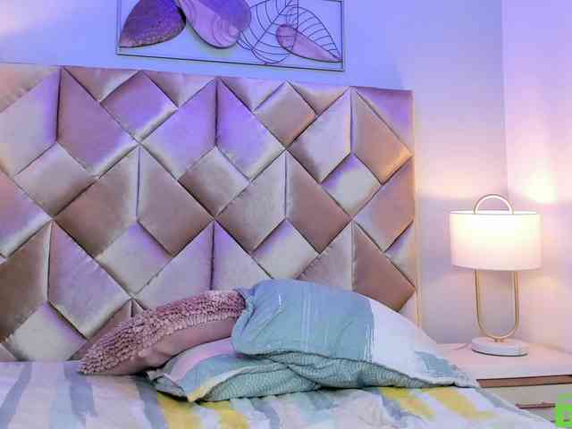 ButterflyDoll webcam