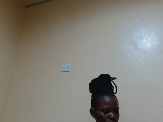 Petitebunni's Live Webcam