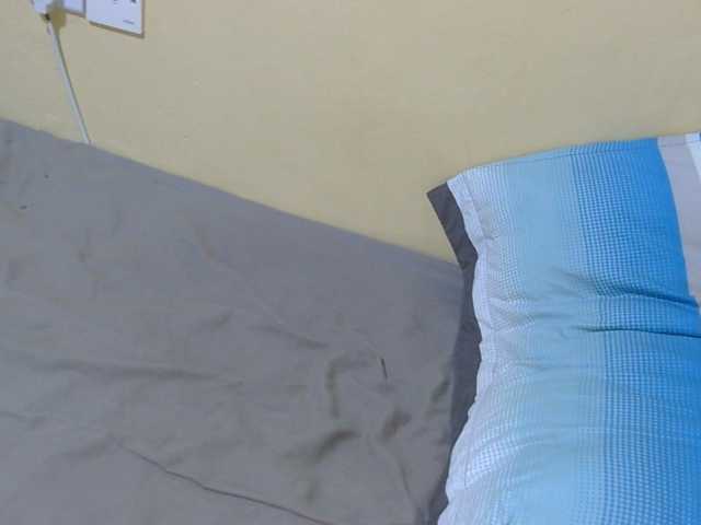 Petitebunni live cam on BongaCams