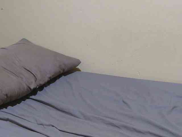 Petitebunni webcam