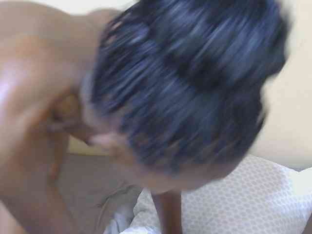 Petitebunni webcam