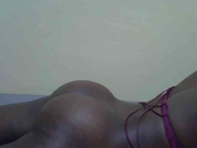 Petitebunni webcam