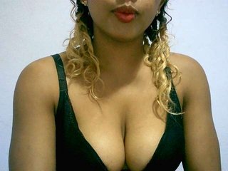 BelliBellaha's Live Webcam