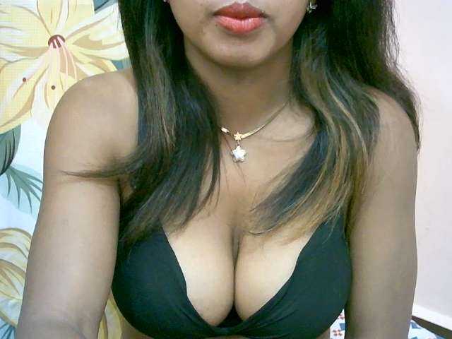 BelliBellaha live cam on BongaCams