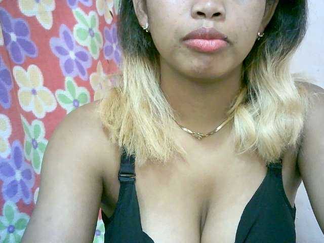 BelliBellaha live cam on BongaCams