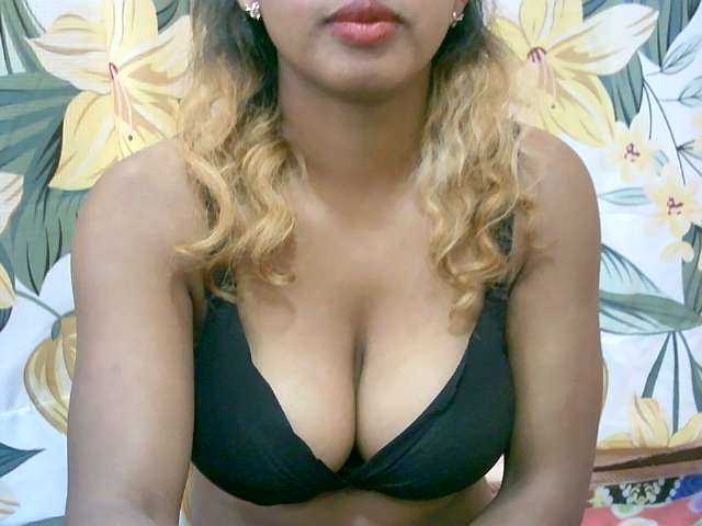 BelliBellaha live cam on BongaCams