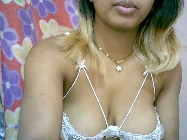 BelliBellaha live cam on BongaCams