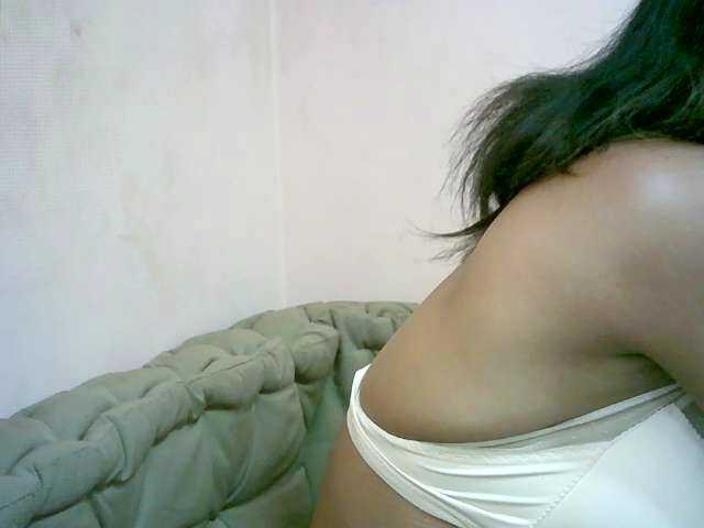 BelliBellaha live cam on BongaCams