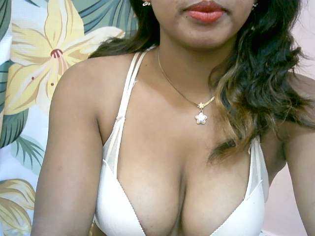 BelliBellaha live cam on BongaCams