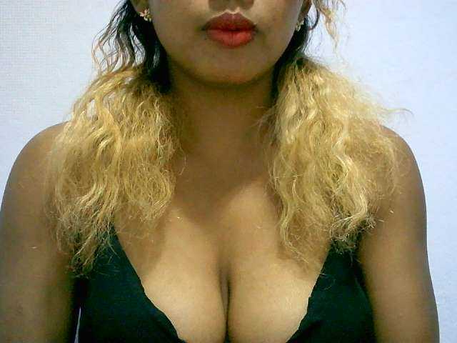 BelliBellaha live cam on BongaCams