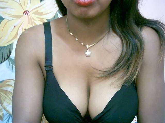 BelliBellaha live cam on BongaCams